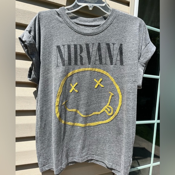 Nirvana Smiley Face T shirt - Picture 2 of 5